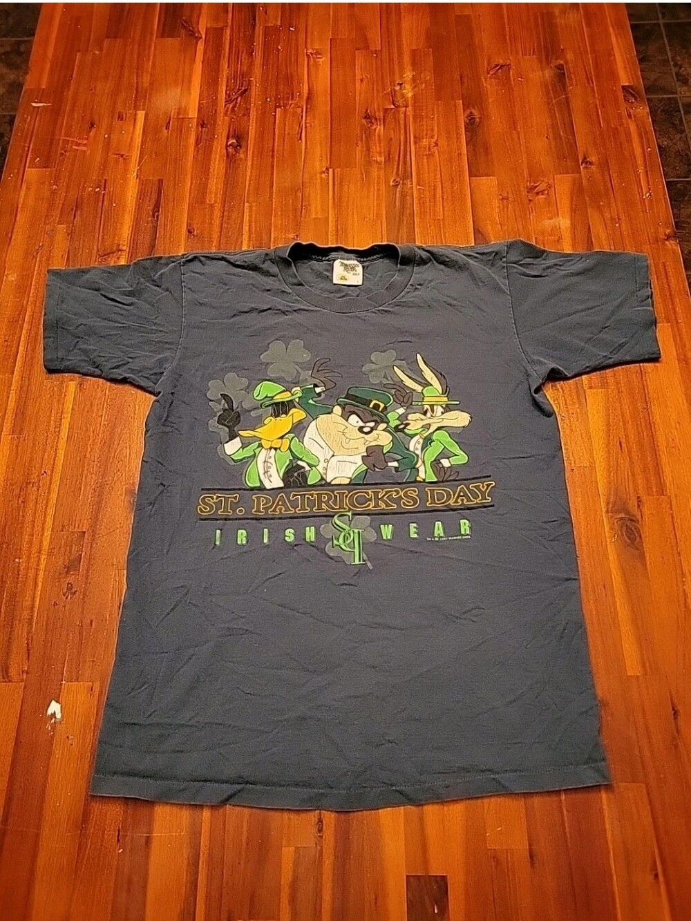 Looney Tunes Tshirt Mens Large St Patricks Day Single Stitch 1997 Good Used Cond